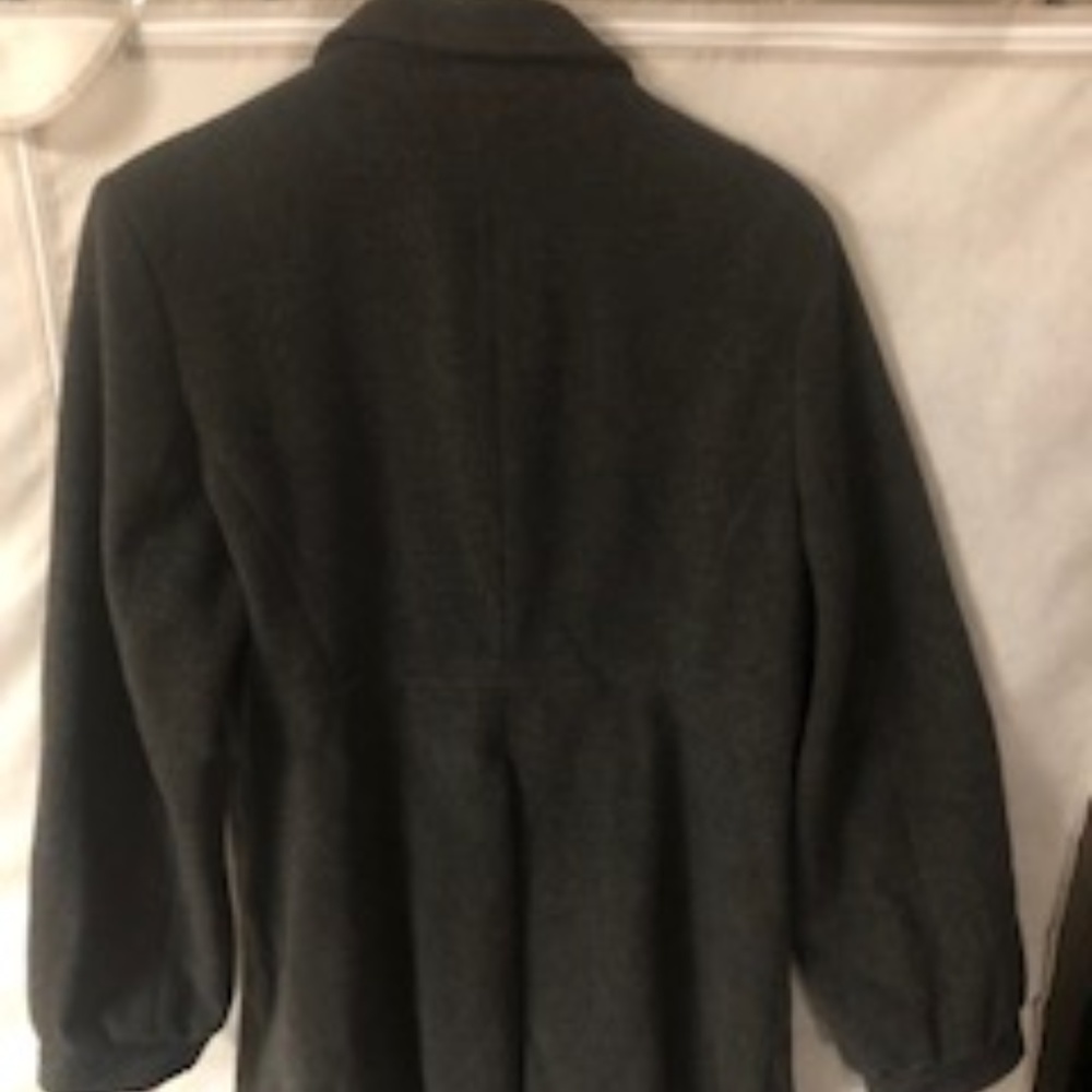 Wool coat - Picture 2 of 2